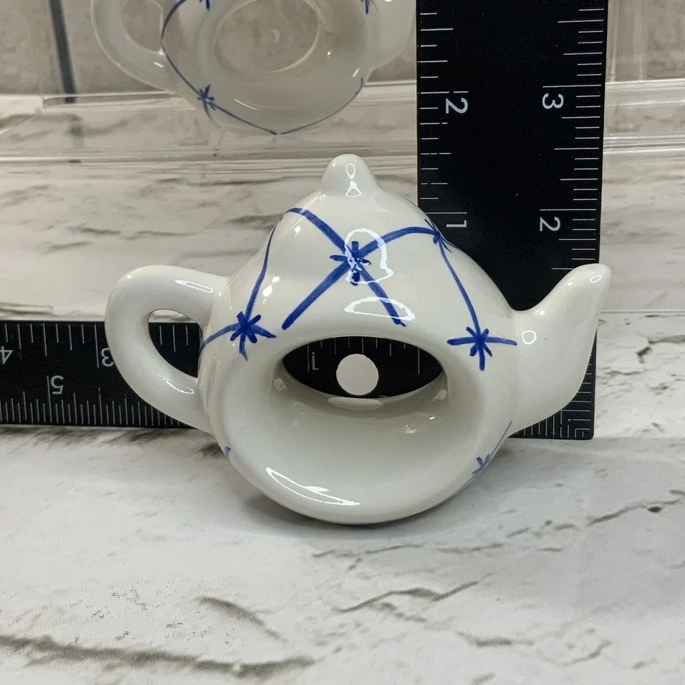 Ceramic Hand Painted White/Blue Teapot Napkin Rings‎ Dinnerware